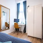Rumbastic New - Location With Ac *